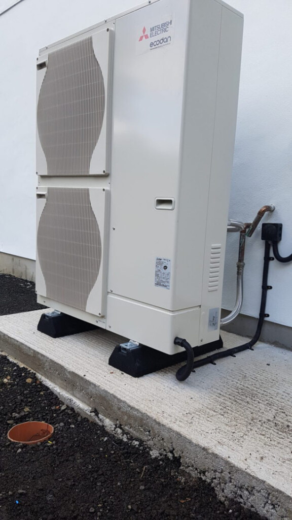 11 2kW Mitsubishi Ecodan Air Source Heat Pump Installation Lanner