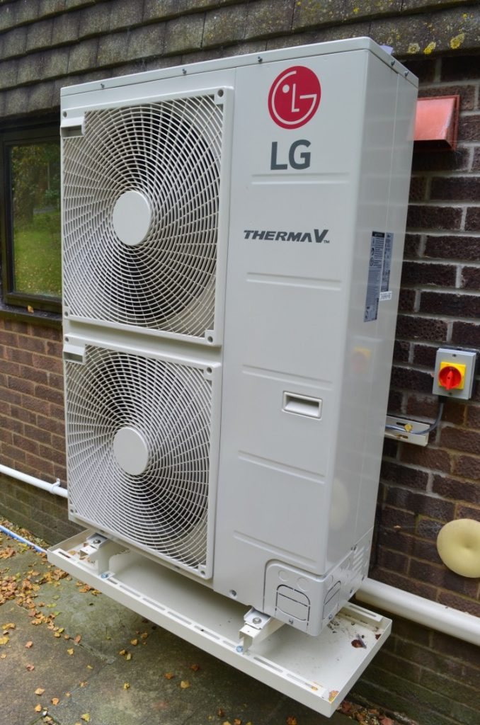 LG Celebrates MCS Approval For Therma V High Temperature Heat Pump 